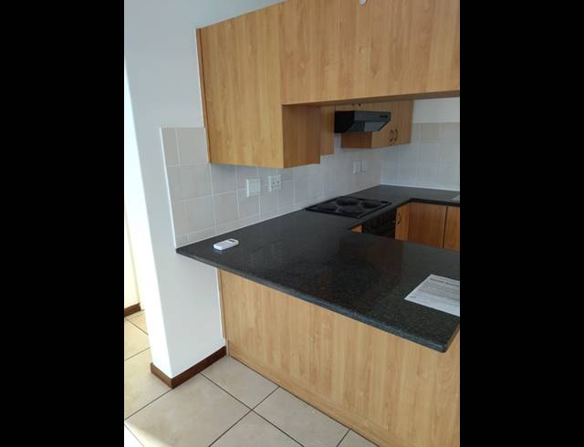 2 bed property to rent in STRAND